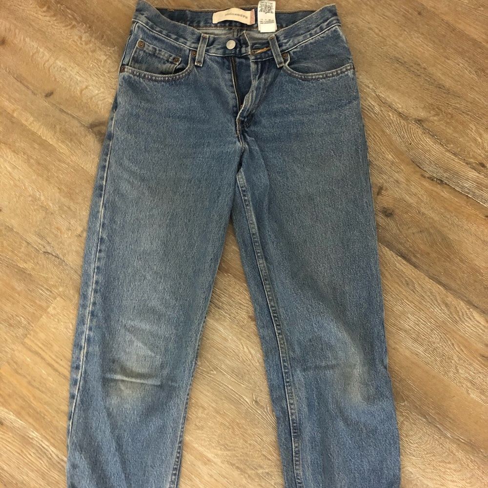 Levi pants relaxed fit